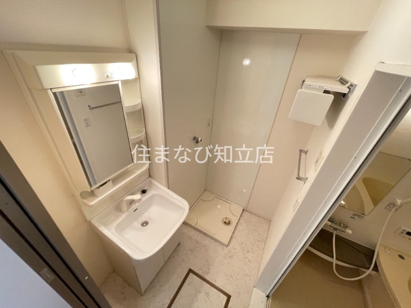 洗面設備　同型別部屋写真