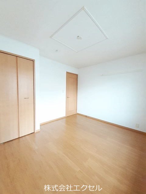 その他部屋・スペース　フローリングの室内です。