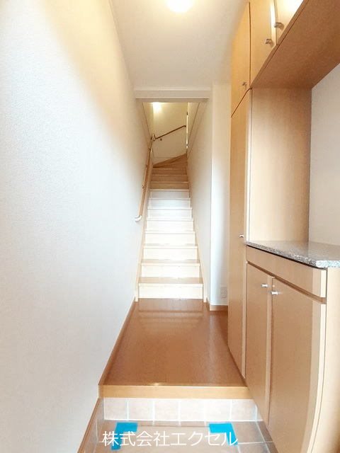 玄関　シューズボックス完備です。
