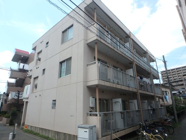 建物外観　安心の鉄筋コンクリート造マンション♪