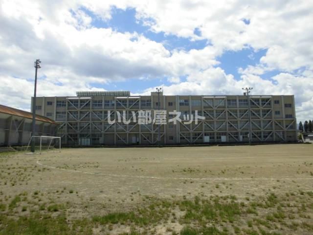 中学校　太平中学校（中学校）まで571m