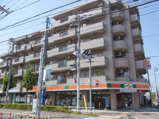 コンビニ　サンクス（コンビニ）まで950m