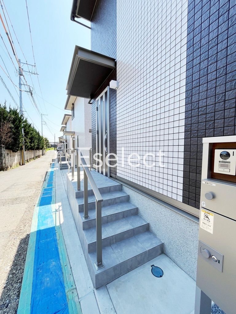 エントランス　建物入り口部分です