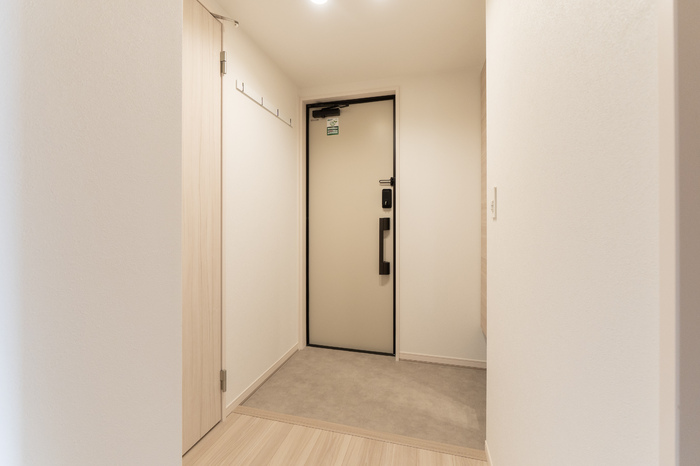 玄関　落ち着いた玄関です