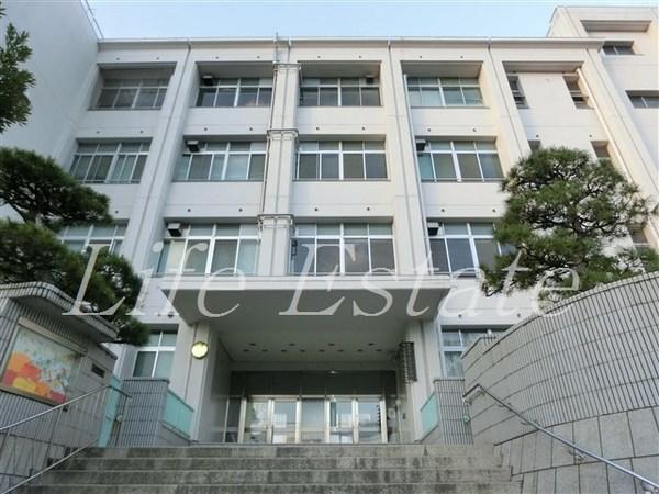 小学校　大阪市立真田山小学校（小学校）まで563m