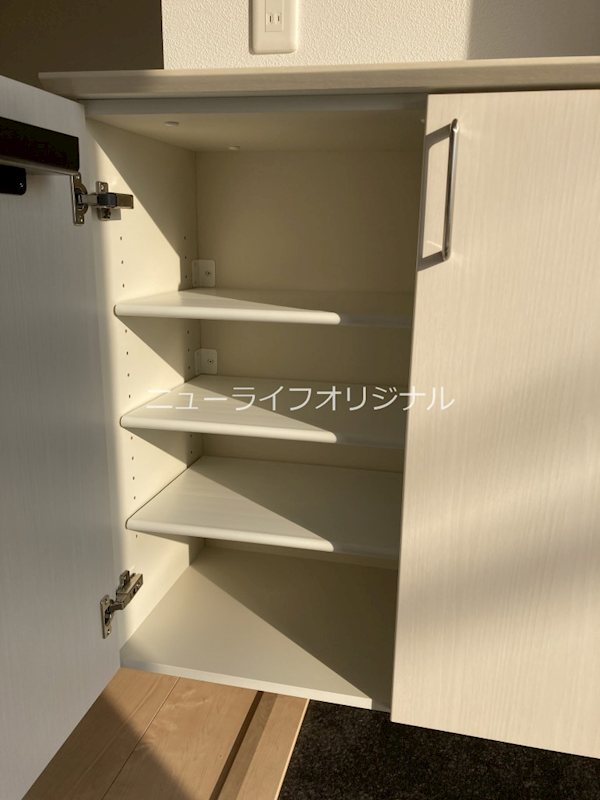 その他　シューズボックス付きで玄関をすっきり使えます