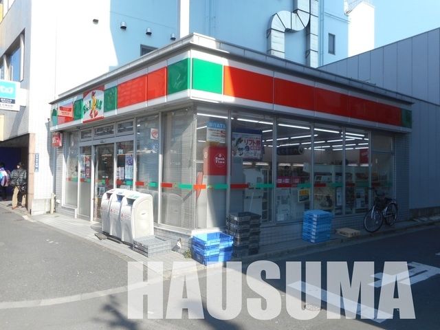 コンビニ　サンクス王子神谷駅前店（コンビニ）まで235m