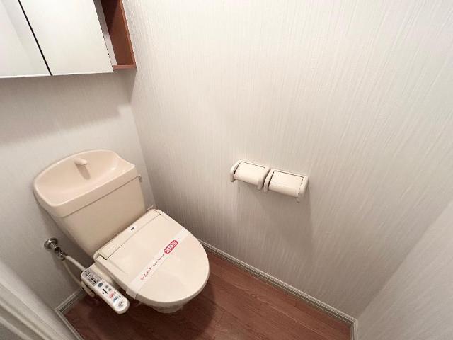 トイレ　シャワー付トイレ