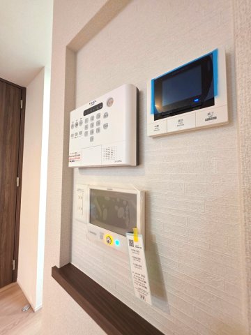 セキュリティ　モニター付インターホン