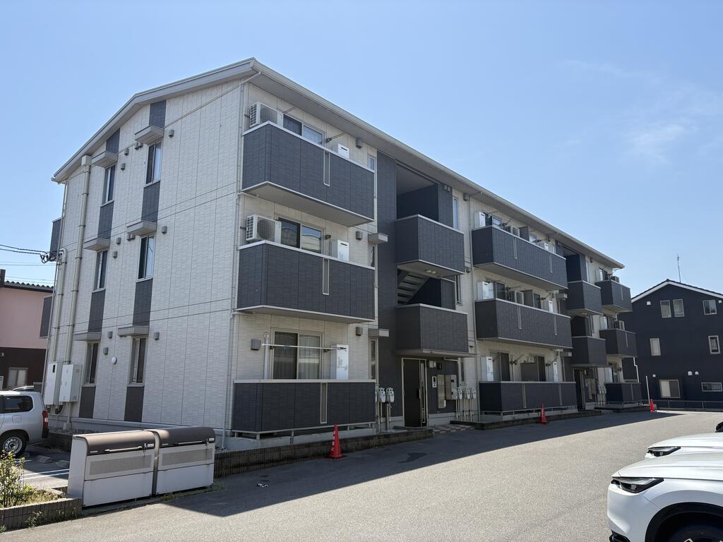 建物外観　★外観★