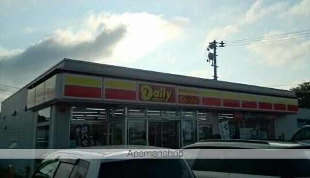 コンビニ　デイリーヤマザキ新潟鳥屋野店（コンビニ）まで1000m