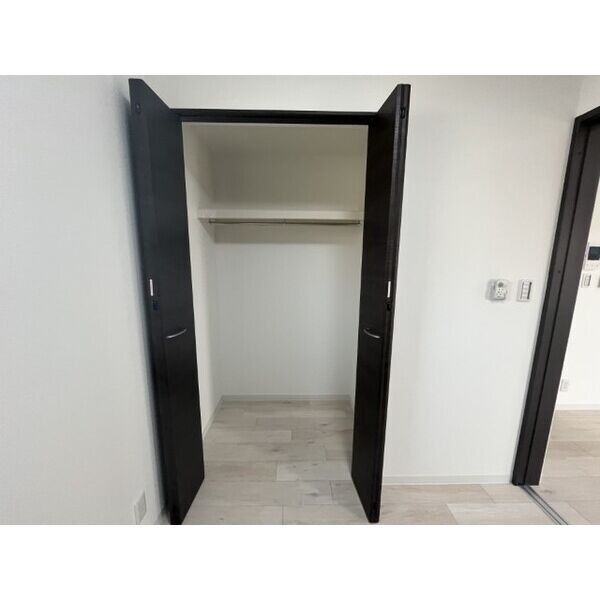 収納　室内写真は別部屋の写真です。