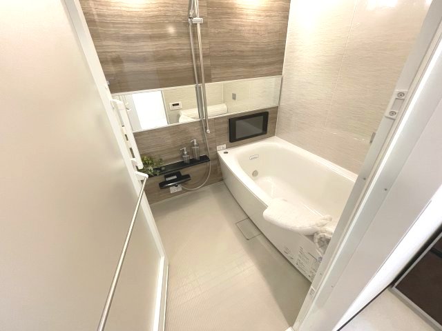 バス・シャワールーム　(参考)同マンション同間取り他部屋の写真