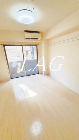 居室・リビング　洋室のお部屋です。