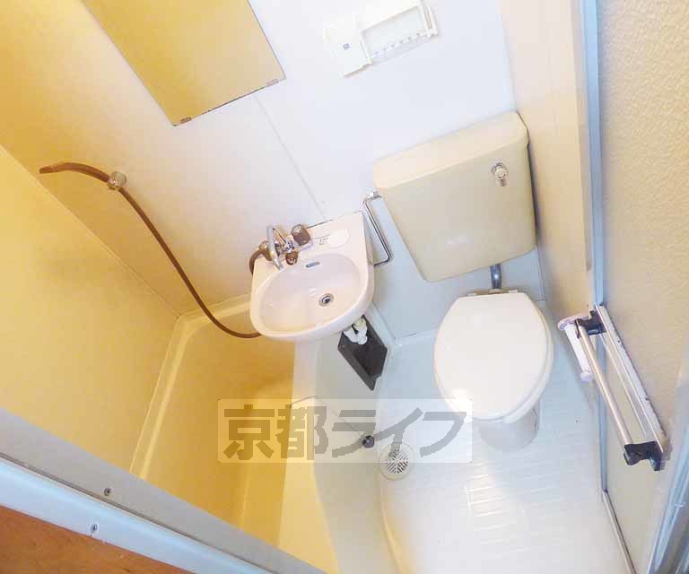 バス・シャワールーム　清潔感があります