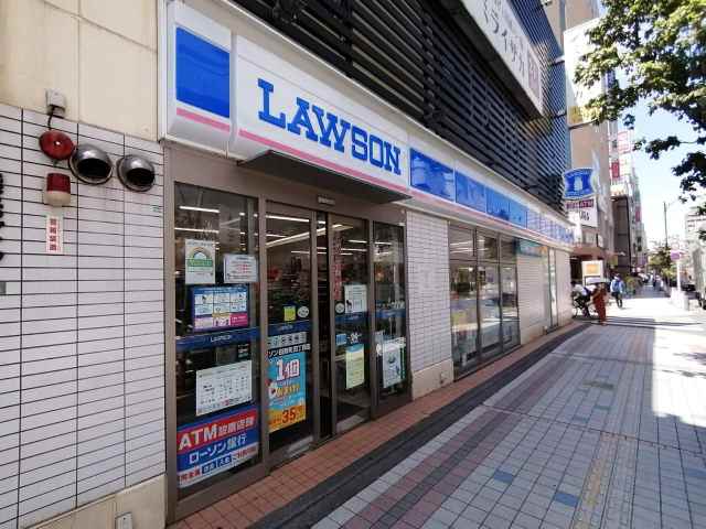 コンビニ　ローソン（コンビニ）まで953m