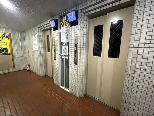 その他　エレベーター