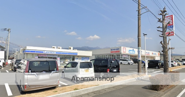 コンビニ　ローソン富士富士岡西店（コンビニ）まで537m