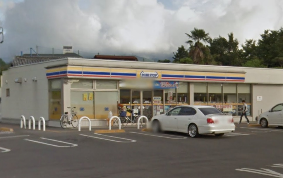 コンビニ　ミニストップ　観音寺池之尻店（コンビニ）まで787m