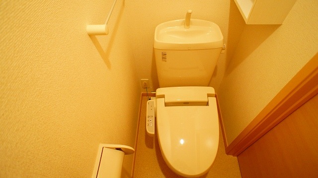 トイレ　図面と現状に相違がある場合には現状を優先