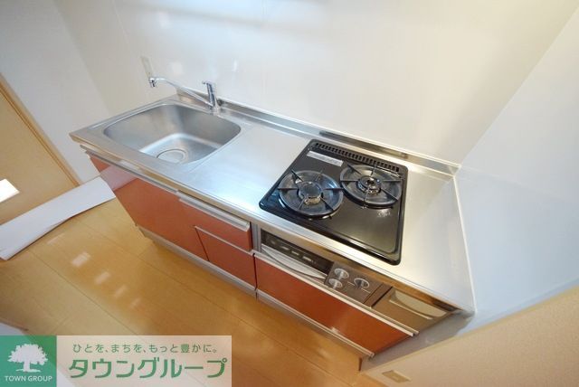 キッチン　同物件内、他号室の室内写真です