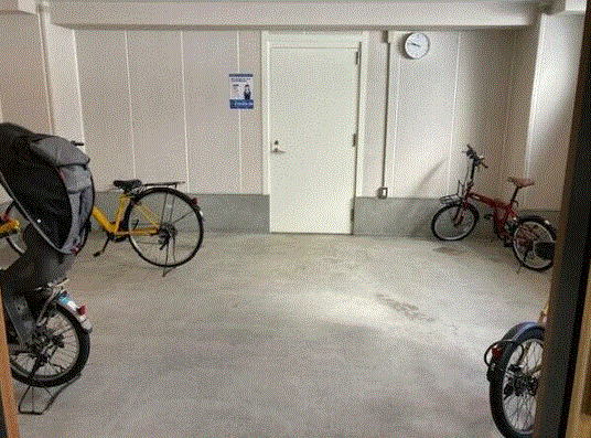 駐車場　駐輪場