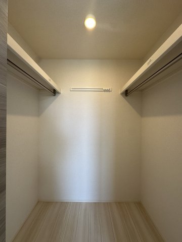 収納　06043-305