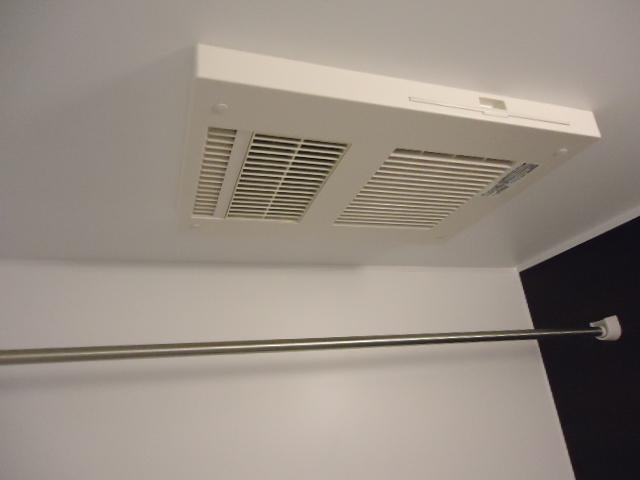 その他　浴室乾燥機