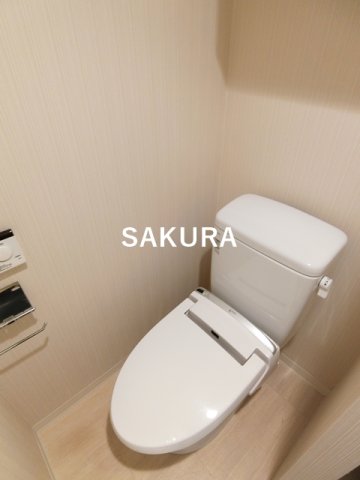 トイレ　嬉しい温水洗浄便座付き♪