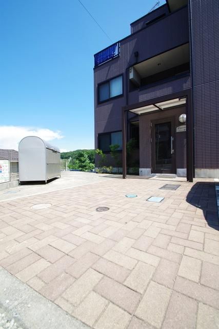 エントランス　★お問い合わせはタウンハウジング稲田堤店まで★