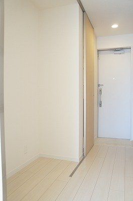 玄関　物件画像