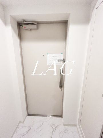玄関　玄関です。（同仕様です。）
