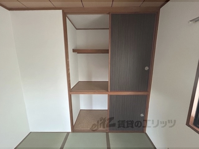 収納　給湯パネル