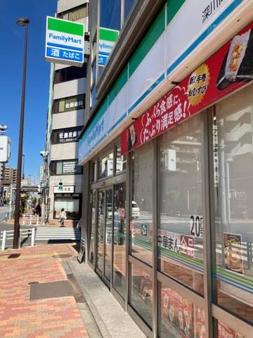 コンビニ　ファミリーマート深川高橋店（コンビニ）まで76m