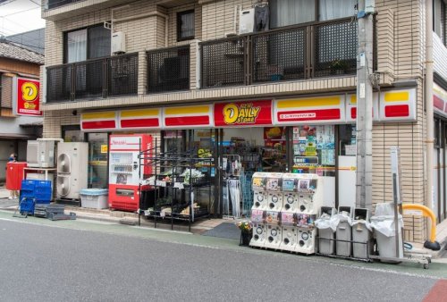 コンビニ　ニューヤマザキデイリーストア 根津北嶋店（コンビニ）まで100m