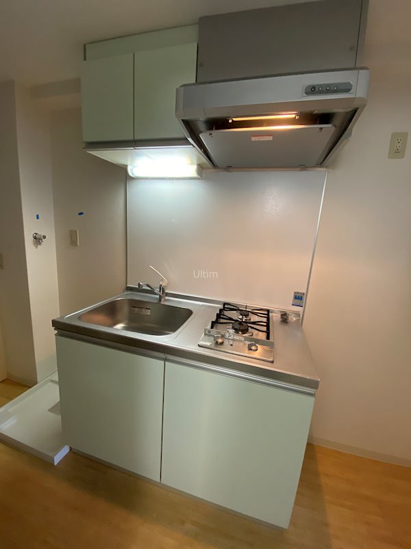 キッチン　※同タイプの他のお部屋です