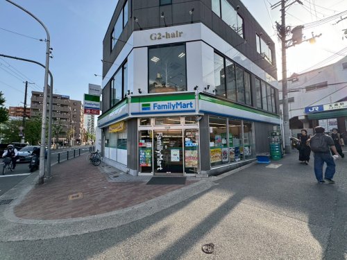 コンビニ　ファミリーマート玉造駅前店（コンビニ）まで344m