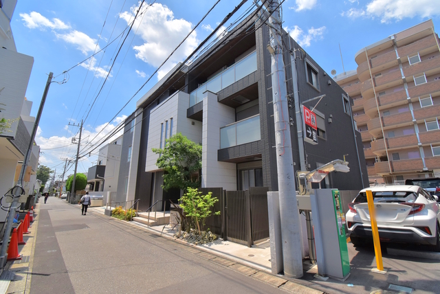 建物外観　６０歳以上限定！旭化成の高齢者向け安心賃貸住宅♪