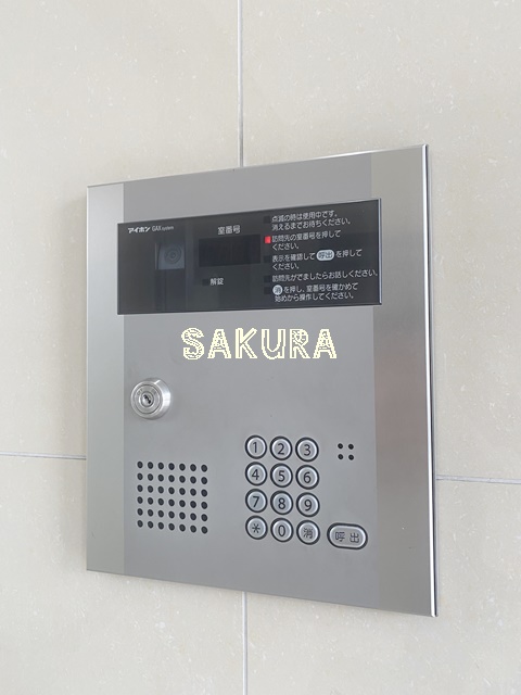 セキュリティ　安心のモニター付きオートロック♪
