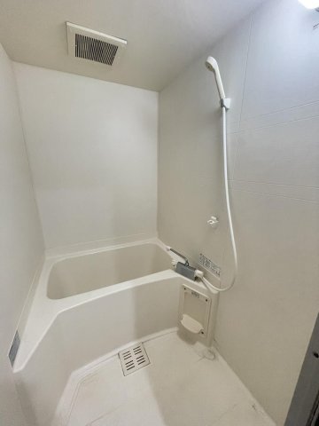 バス・シャワールーム　きれいなお風呂です♪