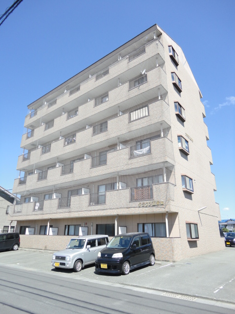 建物外観　綺麗な外観です☆