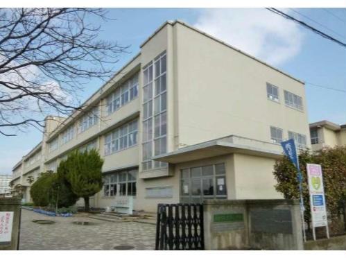 小学校　大分市立大在小学校（小学校）まで1696m
