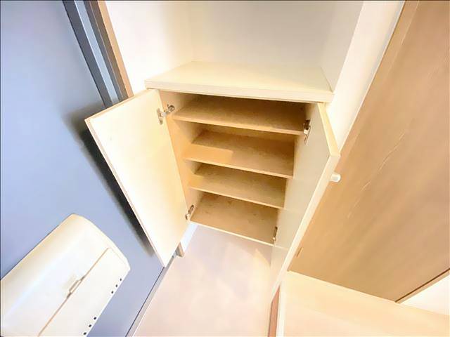 その他設備　下駄箱
