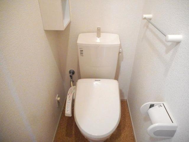 トイレ　トイレもきれいです