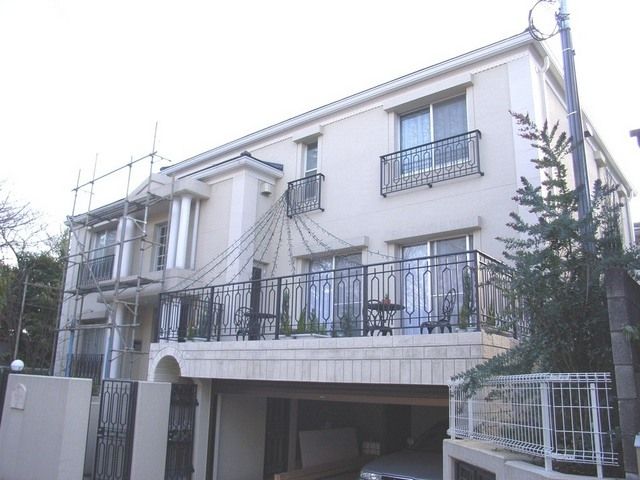 建物外観　★２００５年完成・デザイナーズ・オートロック付きの１DKで…