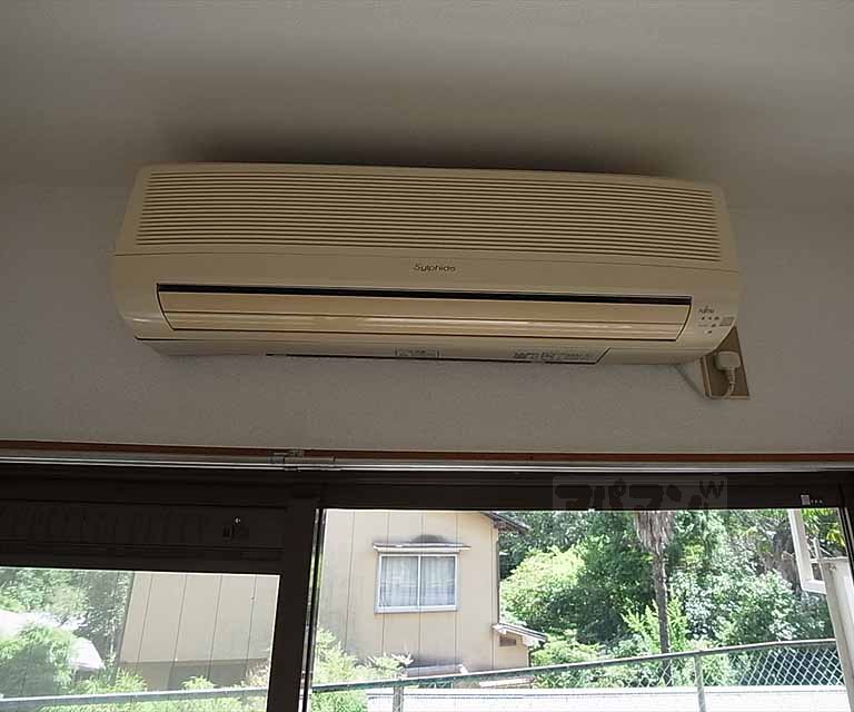 その他設備　エアコン装備