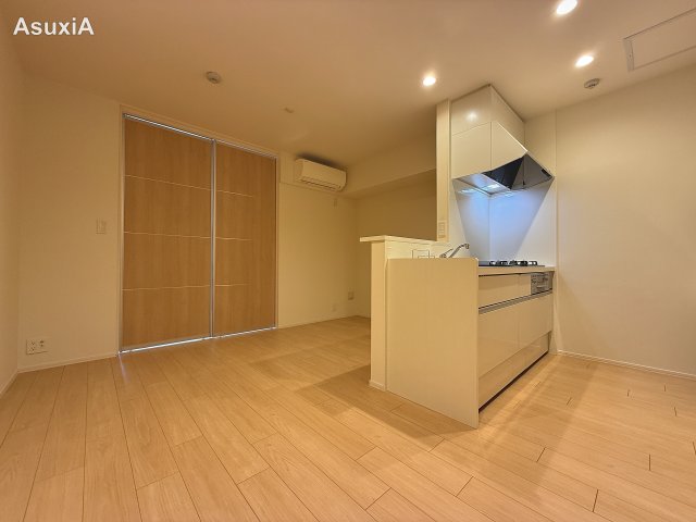 居室・リビング　別タイプのお部屋の写真です