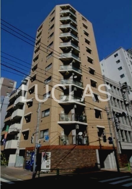 建物外観　『想いの先を照らし出す。』信頼が必要だから、ルクラスへ。
