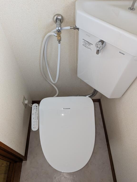 グリーンコーポ市川のトイレ写真