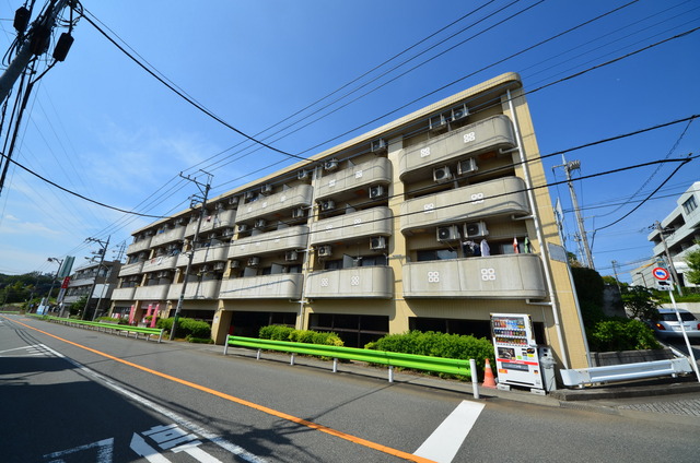 建物外観　★防音性に優れている鉄筋コンクリート★